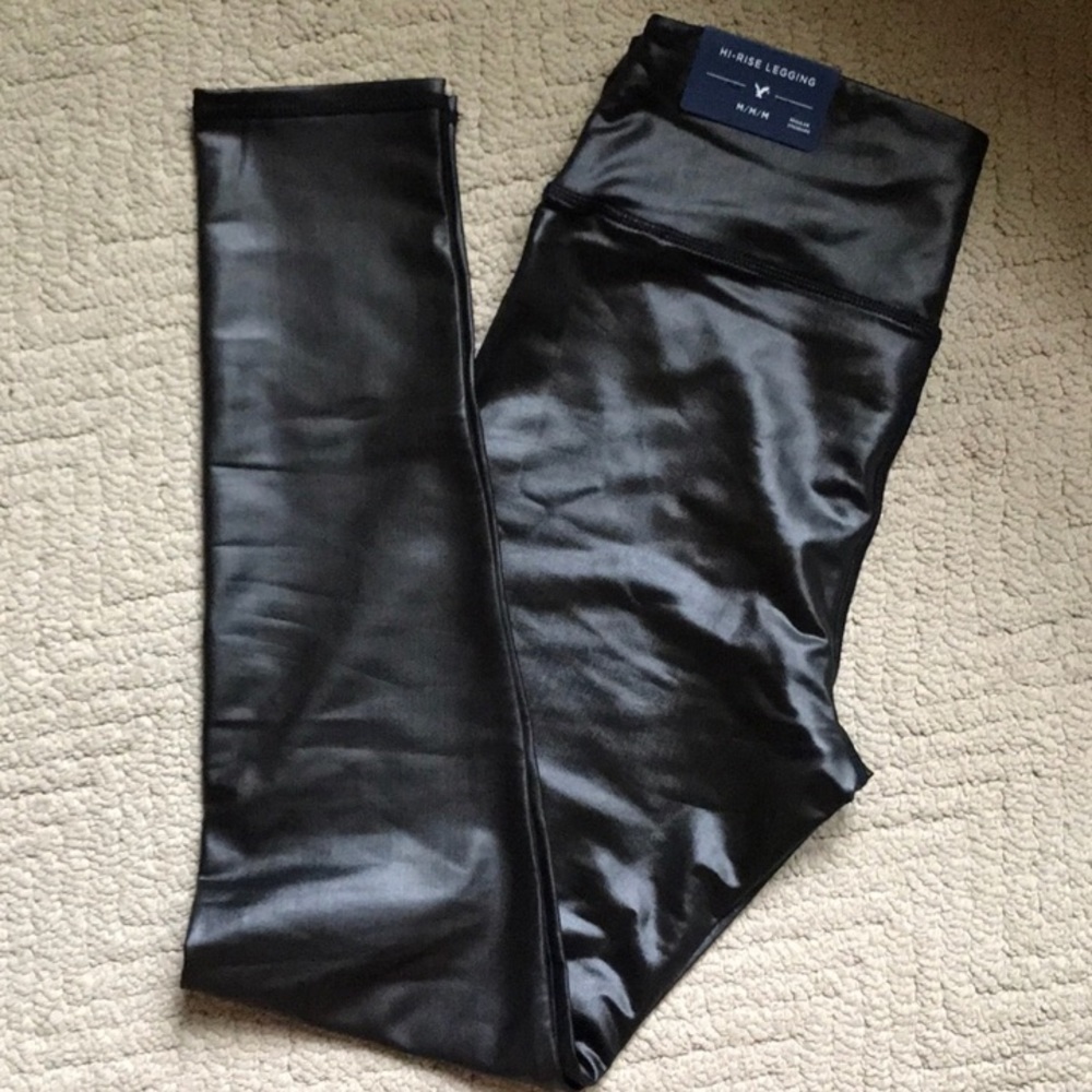 Brand New American Eagle Shiny Hi Rise Leggings